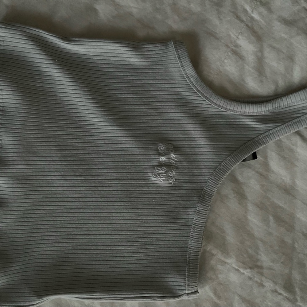 Forever 21 Ribbed Scoop Neck Tank Top in Light Gray.